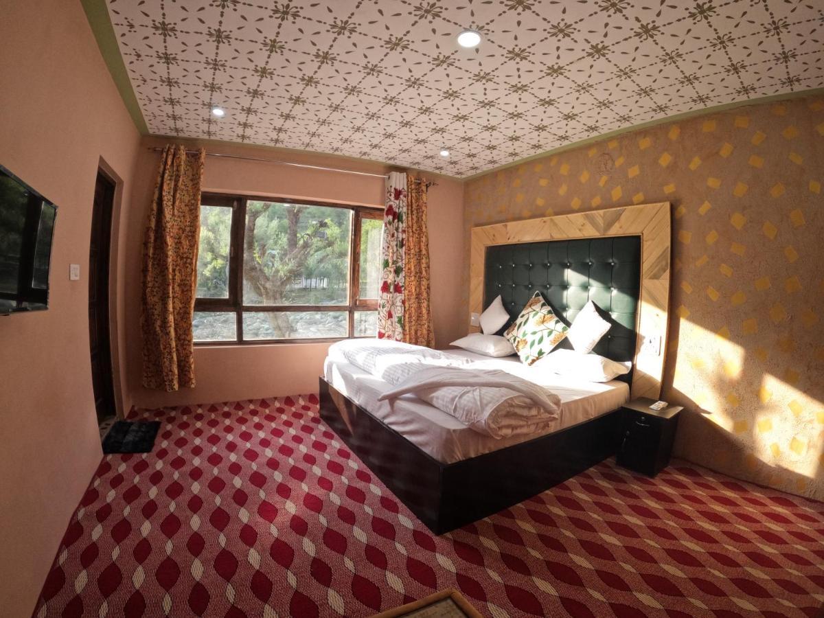 Hotel Seven Pahalgām Kültér fotó